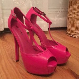Hot Pink Heels